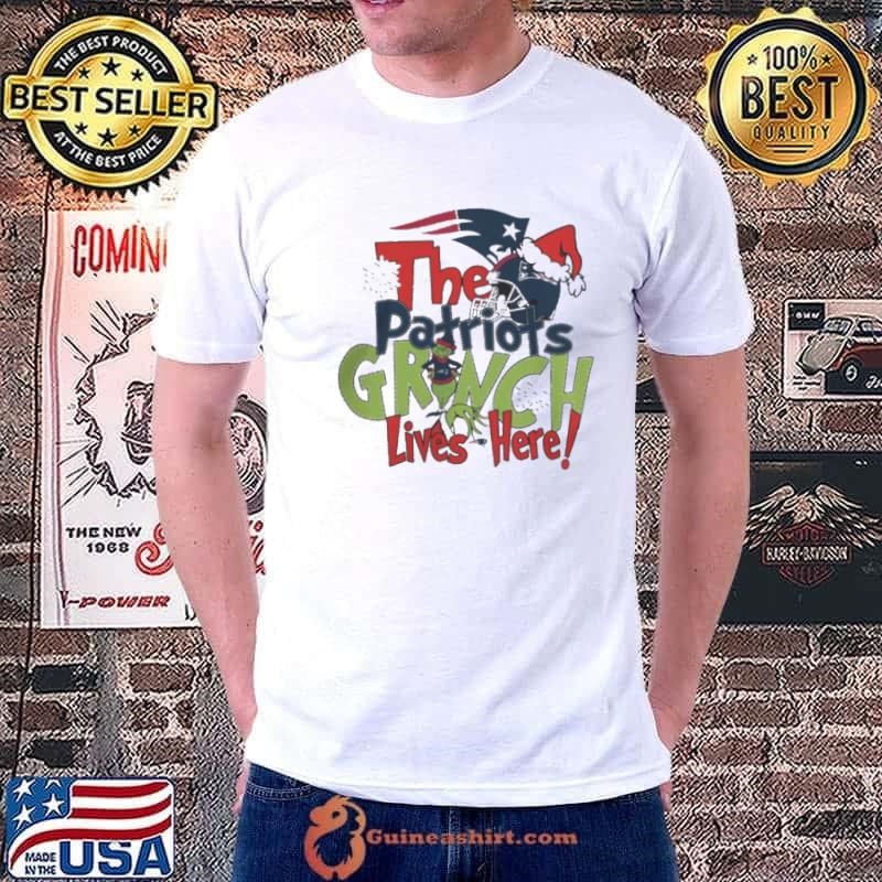 The Patriots Grinch Lives Here Christmas Unisex