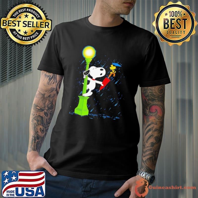 Snoopy and Woodstock singing in the rain Unisex